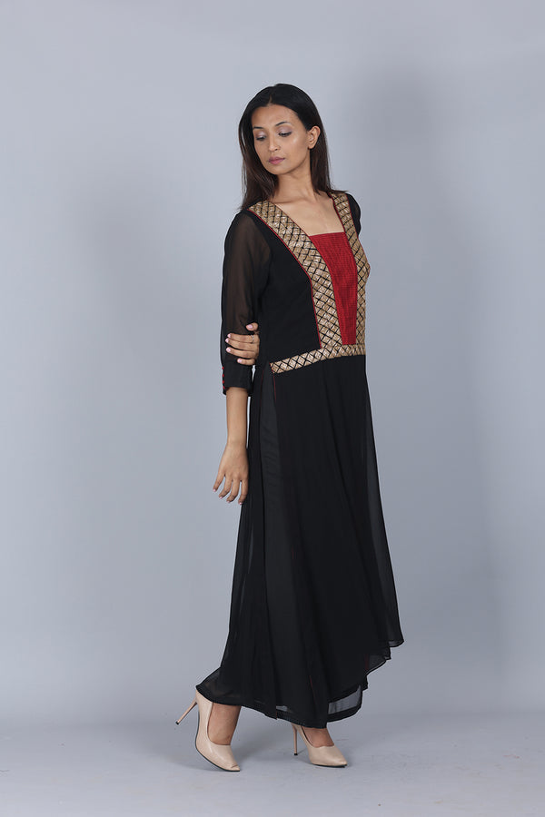 Pleated Embroidered Kurta